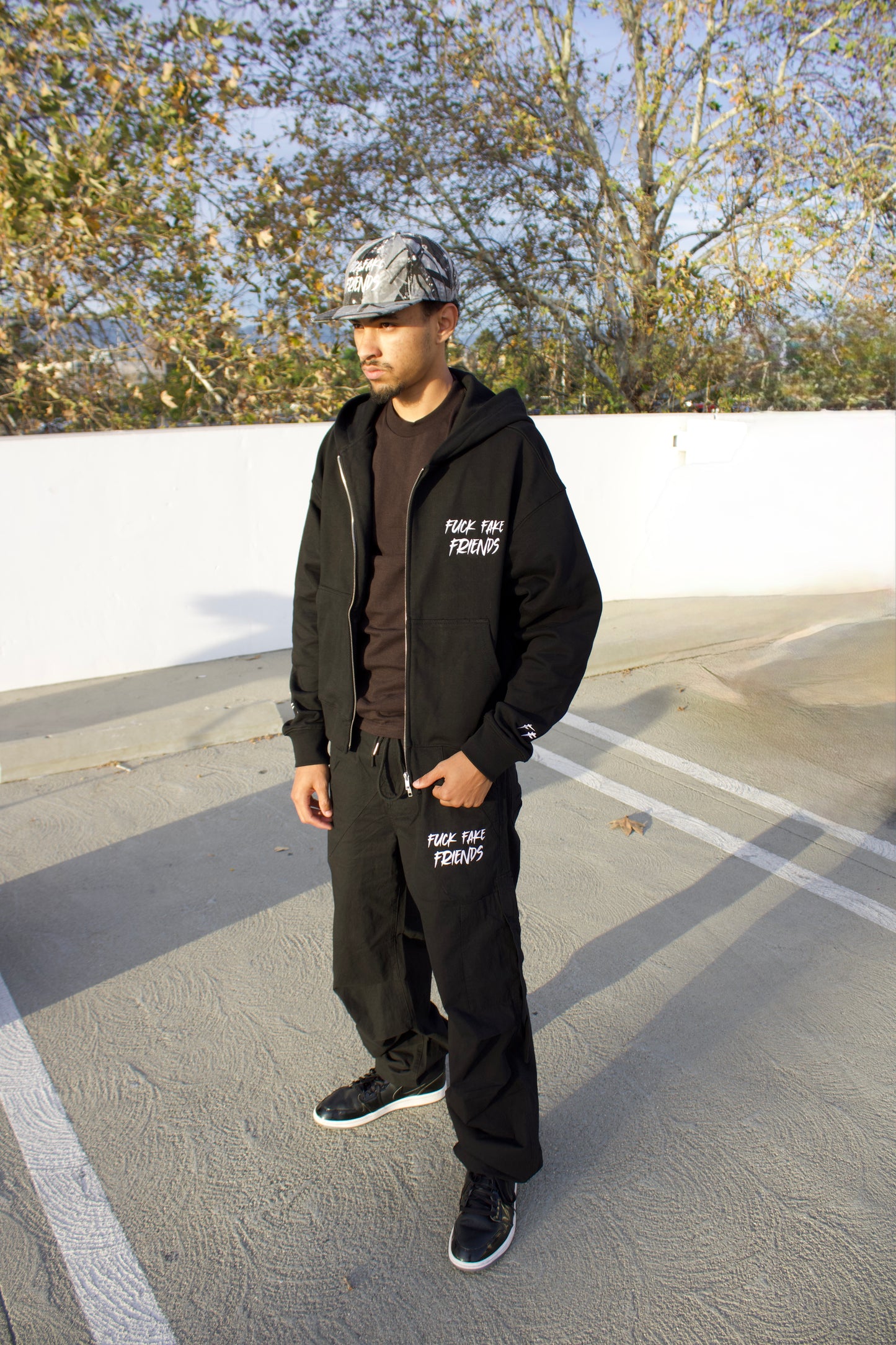 EMB HOODIE